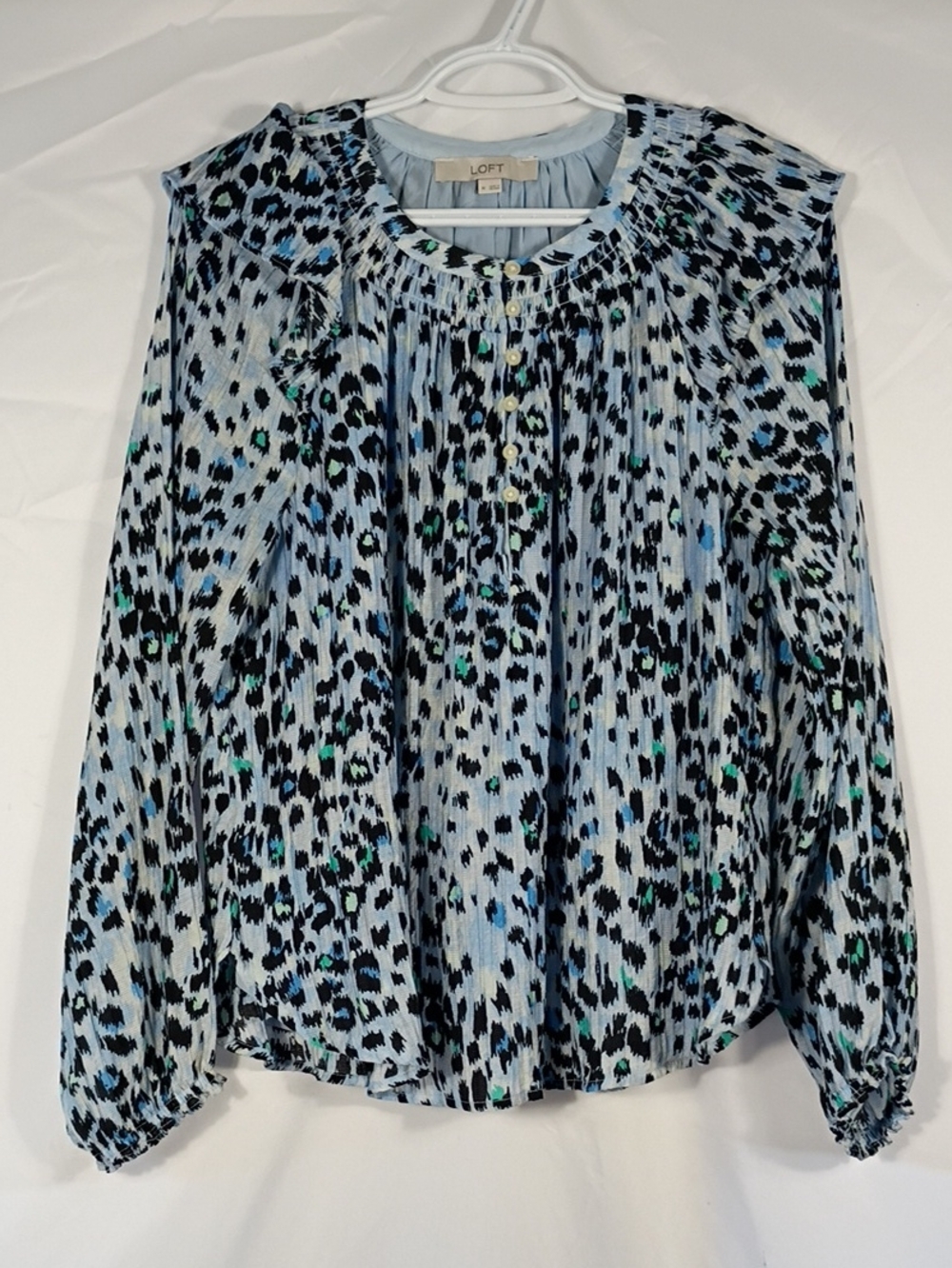 EUC LOFT Blue Animal Print Smocked Blouse Ruffles Long Puff Sleeve Size Med